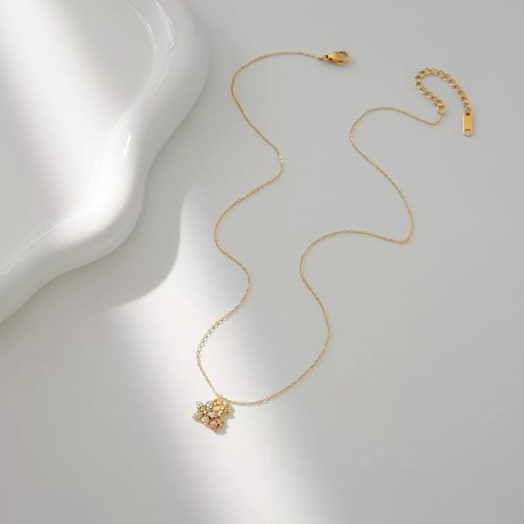 Dainty Gold Layered Necklace with Floral Pendants – Elegant Flower Charm Necklace for Women