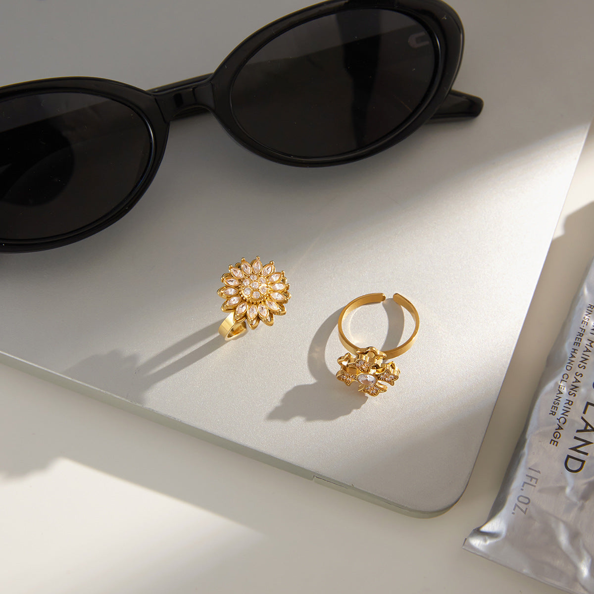 360° Rotatable Flower Ring – Gold Tone Cubic Zirconia Ring for Women