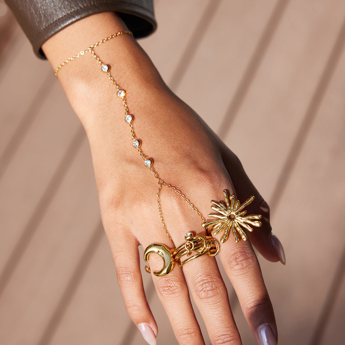 Bohemian Ocean-Inspired Stackable Rings – Star, Snake & Sunflower Designs, Gold-Tone Metal Jewelry for Women