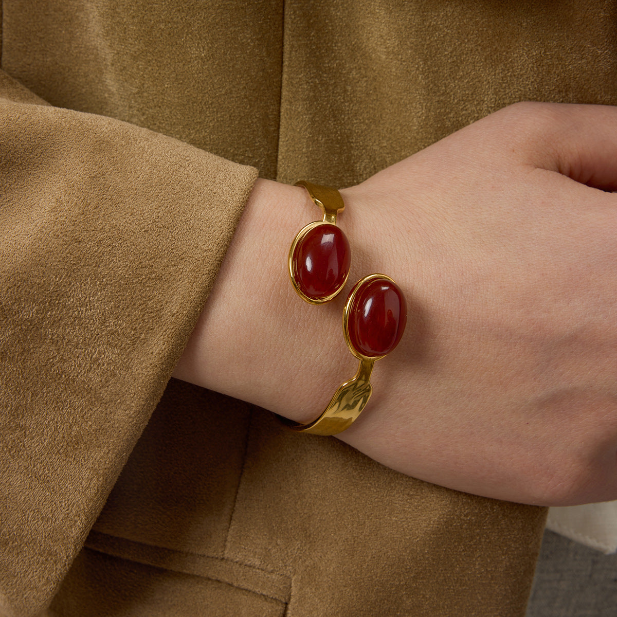 Hammered Gold Cuff Bracelet with Oval Red Gemstone – Open Bangle for Women