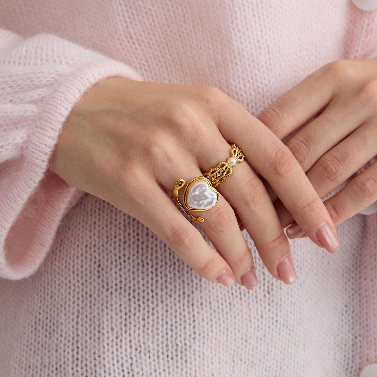 Heart Pearl Ring – Sculptural Liquid Metal Design