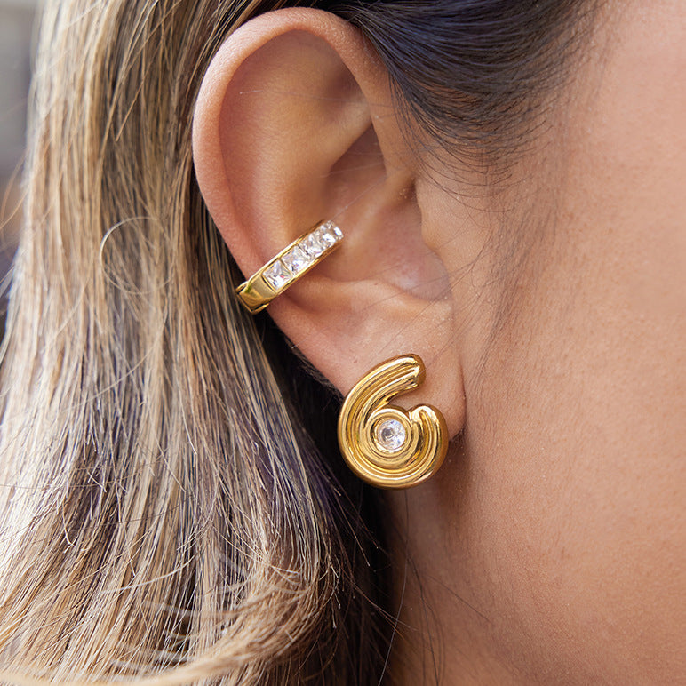 Twisted C-Hoop Zircon Earrings