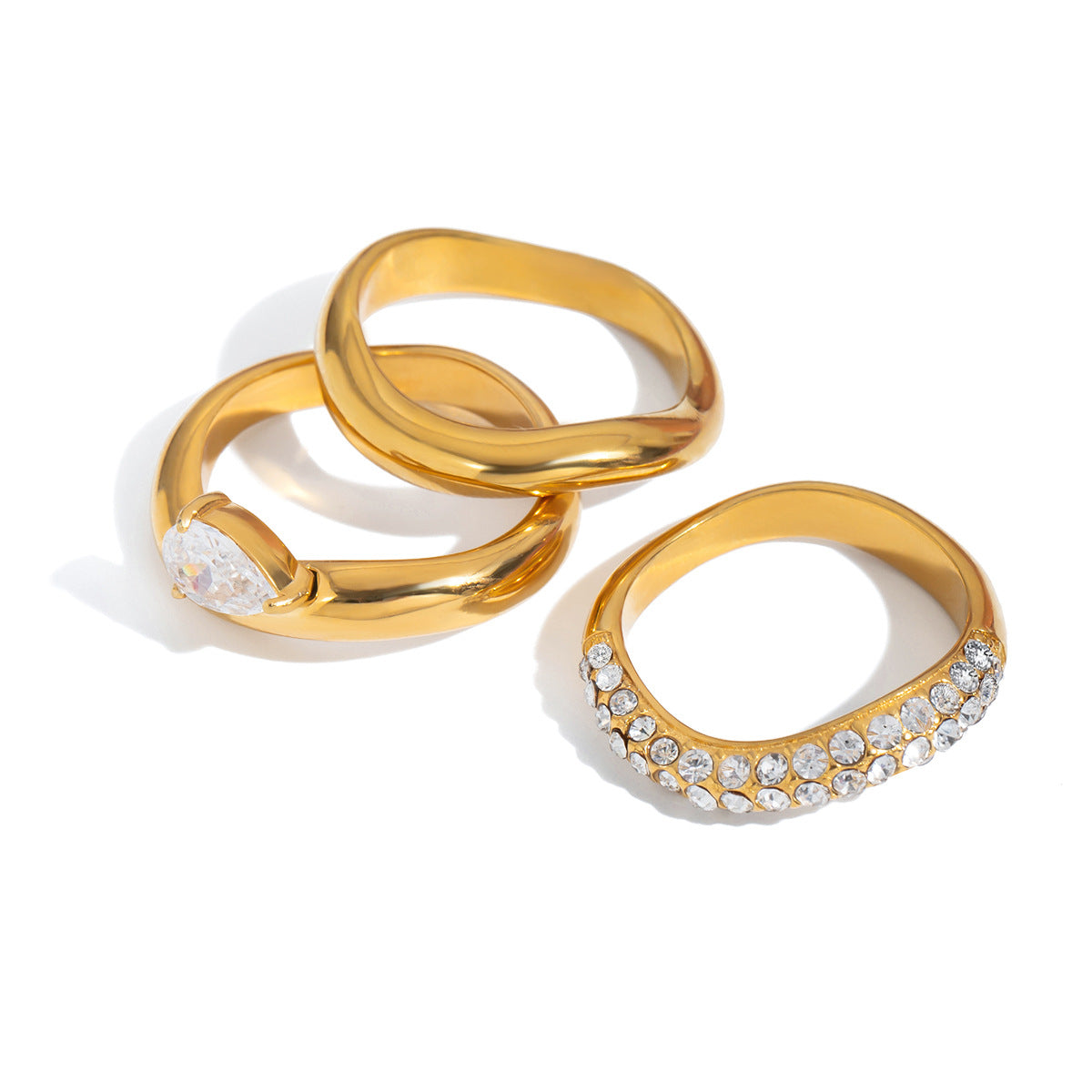 Wave Snake Ring – Pear-Shaped Center Stone, Diamond-Cut Accent Ring for Women