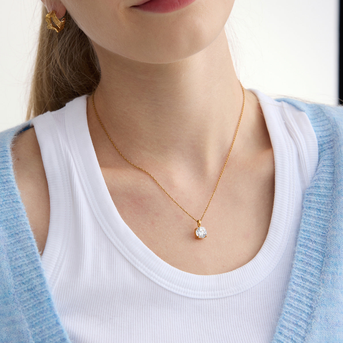 Solitary Diamond Pendant Necklace -- Exquisite and Elegant Jewelry