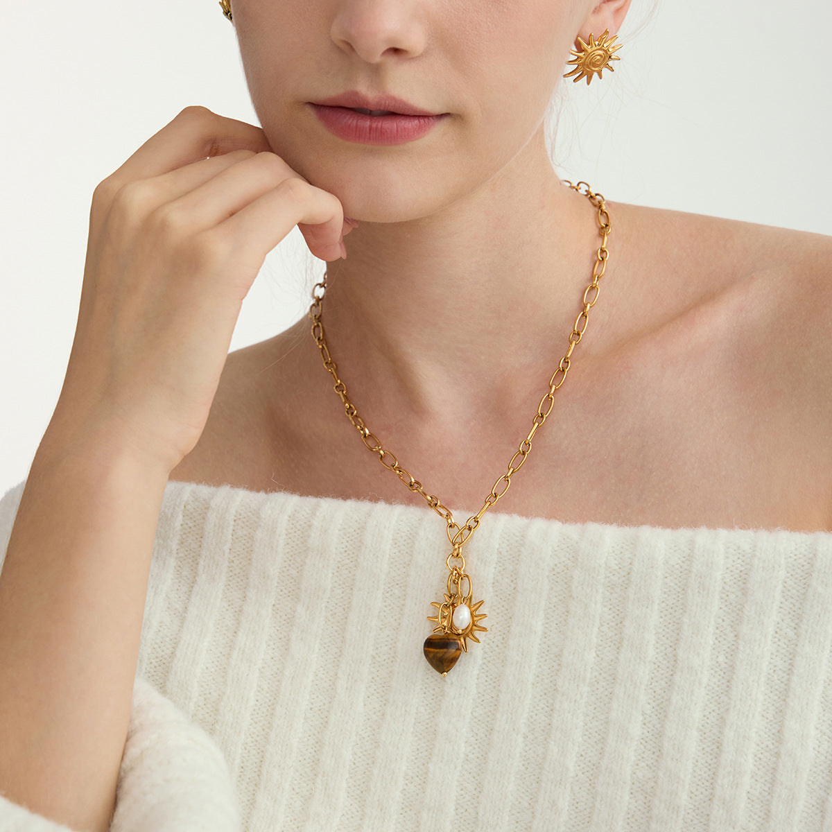 Heart Pendant Necklace with Tiger's Eye Stone