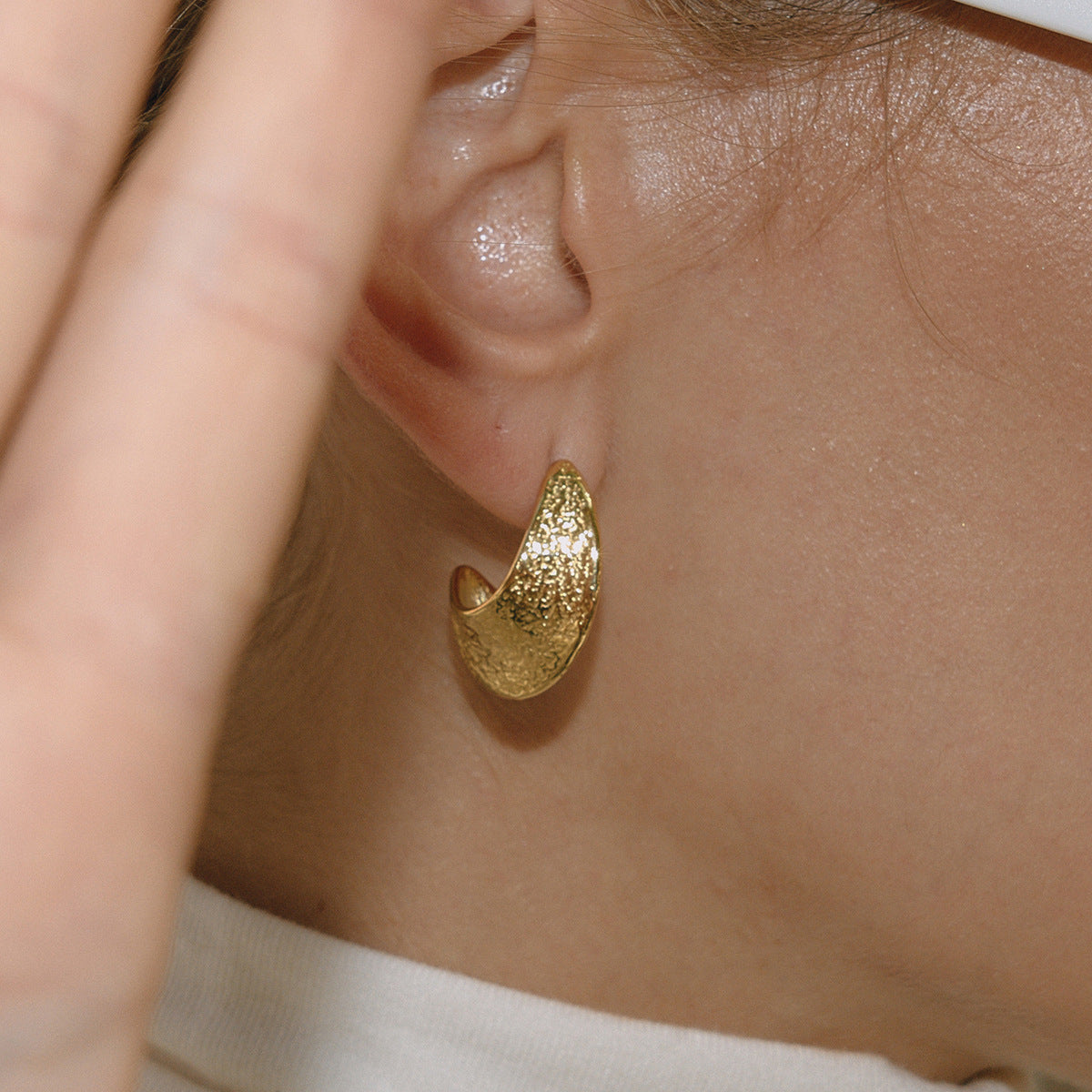 Titanium Steel Hammered Textured Openwork C-Hoop Earrings