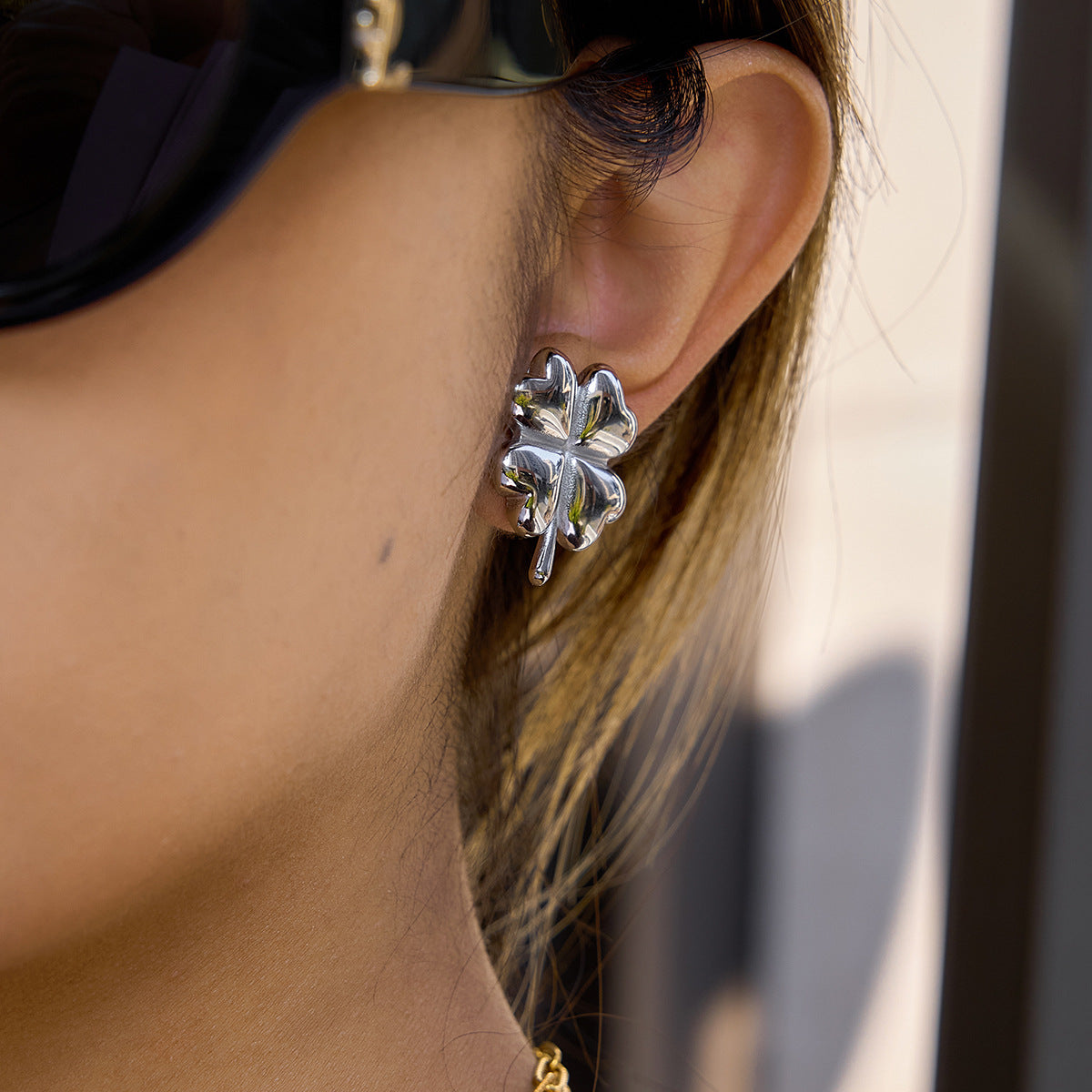 Stainless Steel Four-Leaf Clover Heart Earrings
