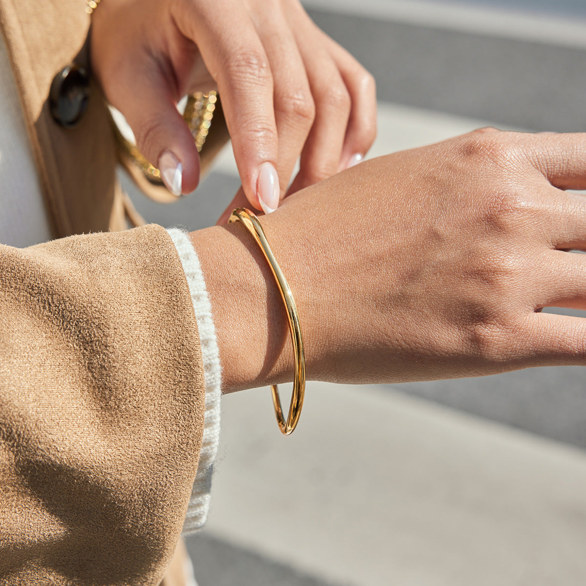 Gold Layered Chain Bracelet Set – Wide Bangle, Crystal & Diamond-Accent Bracelets for Women