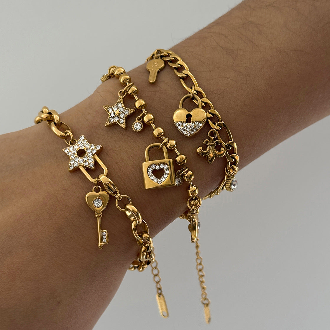 Layered Charm Bracelet– Hearts, Keys & Stars – Romantic Gift for Women