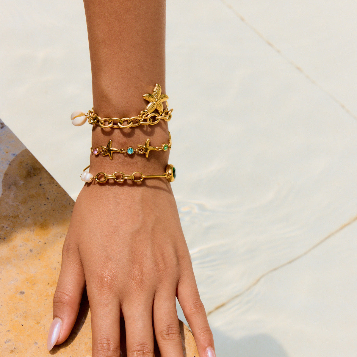 Layered Bracelet Set with Starfish, Seashell & Green Gemstones – Beach Resort Style