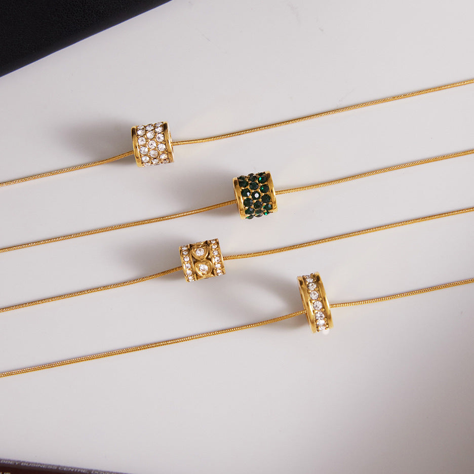 Rhinestone-Studded Titanium Steel Circle Necklace