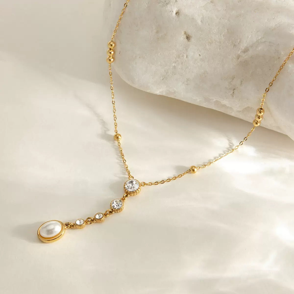 18K Gold Plated Y-Necklace with CZ & Pearl Drop – Elegant Stainless Steel Lariat for Women
